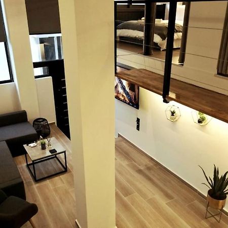 Cosy Loft Apartment Patras Bagian luar foto