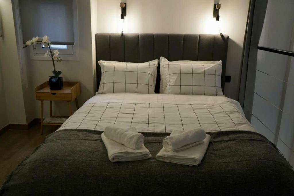 Cosy Loft Apartment Patras Bagian luar foto