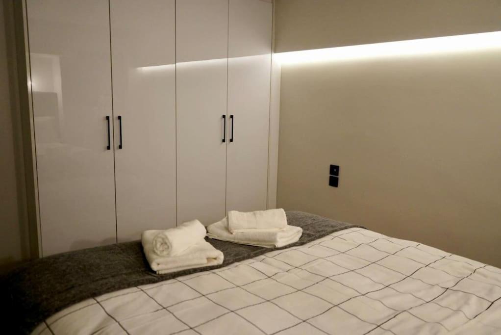 Cosy Loft Apartment Patras Bagian luar foto