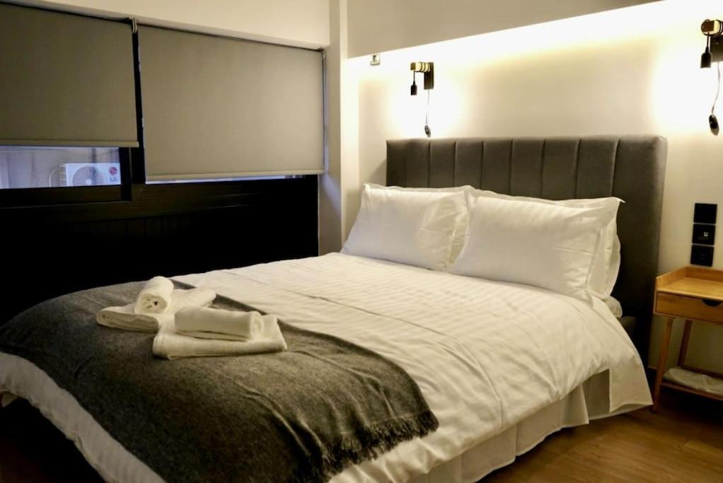 Cosy Loft Apartment Patras Bagian luar foto